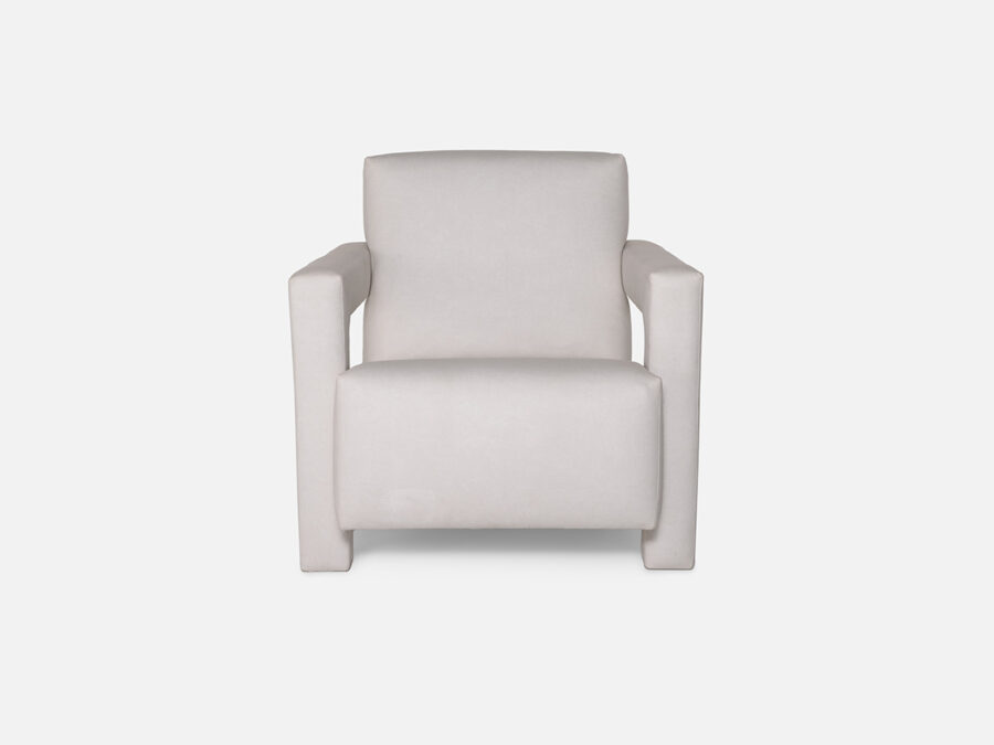 Alternative view of Castellana Armchair